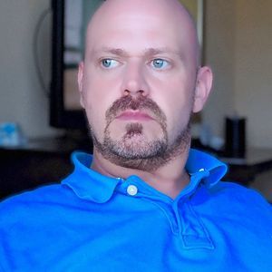 Meet your Posher, Ron